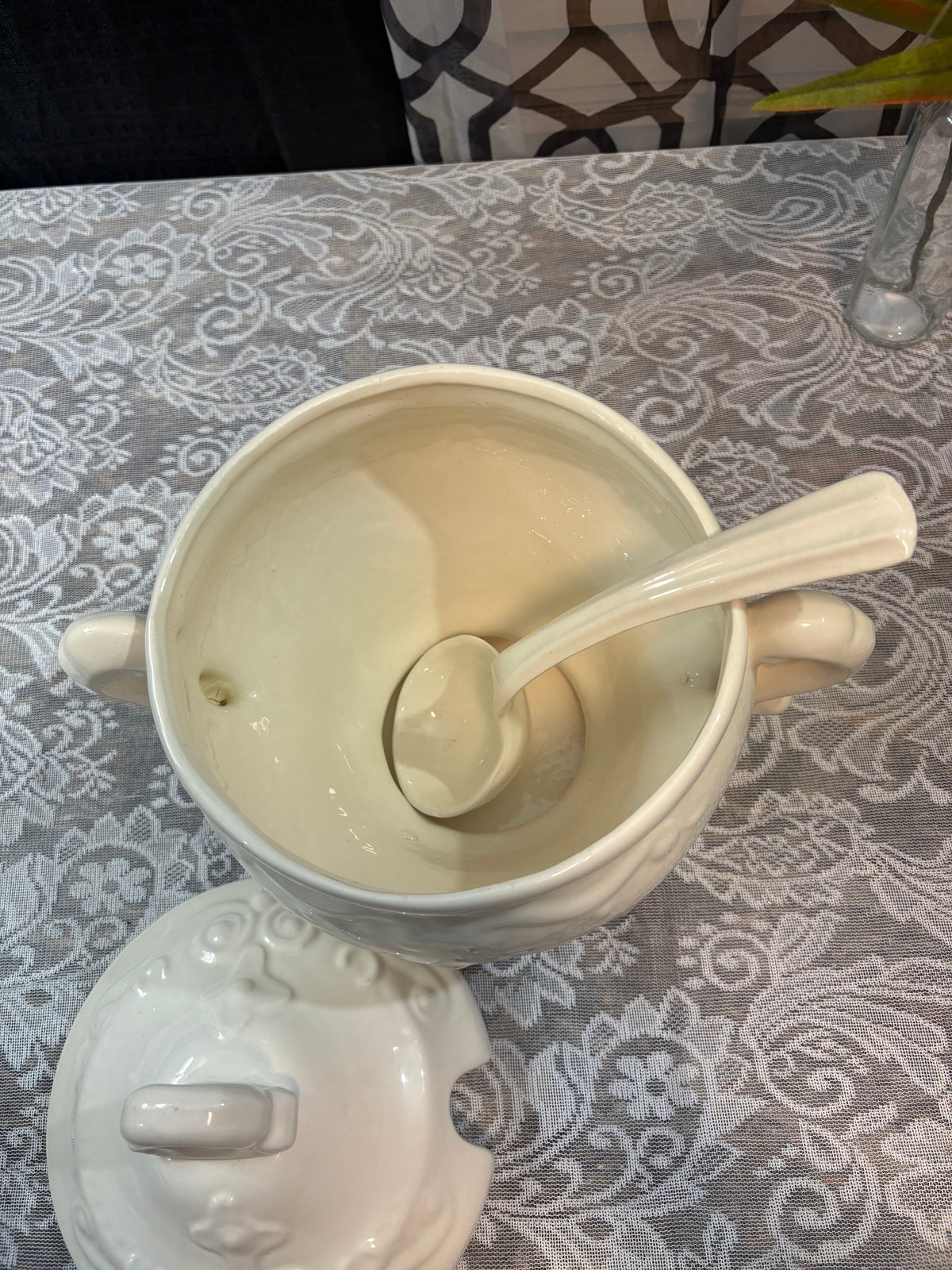 Cream Ceramic Soup Tureen with Lid and Ladle