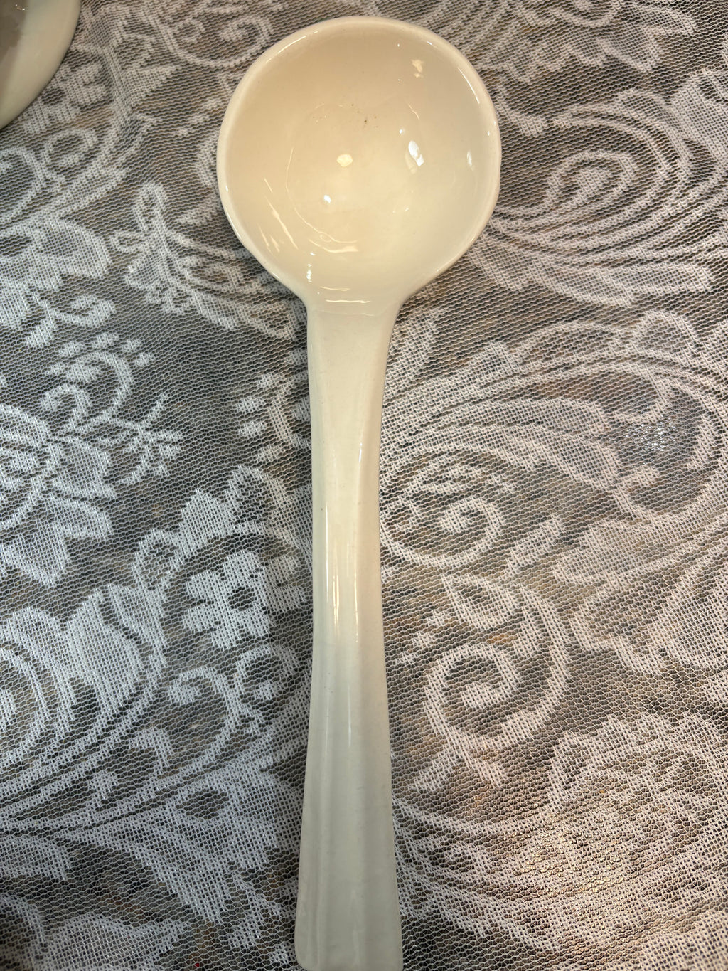 Cream Ceramic Soup Tureen with Lid and Ladle